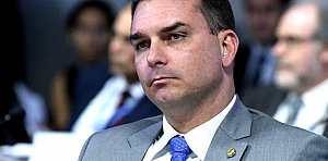 Clima azeda no clã Bolsonaro com disputa por sucessão e racha familiar