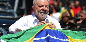 Economia decola: renda do brasileiro bate recorde histórico no governo Lula
