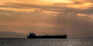 Fim da trégua se aproxima e Irã enterra negociação com EUA: bloqueio em Ormuz já eleva preço do petróleo