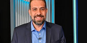 Boulos esmaga fake news de Nikolas Ferreira na rede e defende direitos do povo