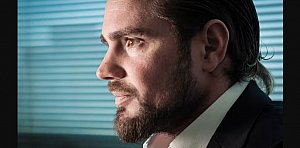 Decisão de Vorcaro de adiar delação premiada gera clima de pânico em Brasília