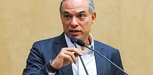 André Mendonça blinda ex-sócio de Vorcaro e trava investigação da CPMI do INSS