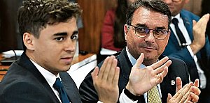 Nikolas Ferreira ignora Flávio Bolsonaro em 98% de suas postagens nas redes sociais