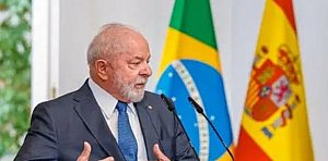 Lula leva luta pelo fim da escala 6x1 à Espanha e detona desigualdade nos ganhos
