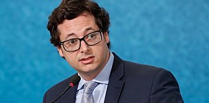 Ex-secretário de Bolsonaro, Fabio Wajngarten, recebe fortuna do Banco Master e sai em defesa de banqueiro