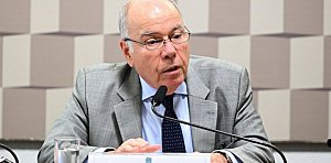 Mauro Vieira denuncia "fase delicada" da América Latina e rechaça intervenções externas