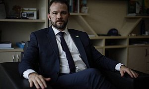 Brasil e EUA firmam aliança histórica contra o tráfico de armas e o crime organizado