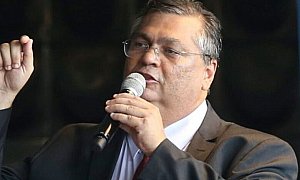 Flávio Dino exige explicações urgentes sobre repasse de emendas pix para fundação da lagoinha