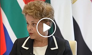 Dez anos do golpe: Dilma brilha no exterior enquanto conspiradores fogem da justiça