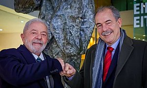 Mercadante desmonta narrativa enganosa de Flávio Bolsonaro e prova que Lula sempre apoiou o agro