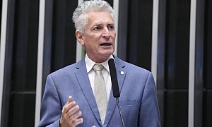 Rogério Correia denuncia sequestro de Maduro como "ato terrorista" dos EUA e critica silêncio do centro político