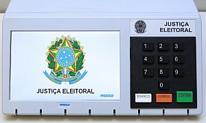 Atenção, eleitor!: prazo para regularizar título termina quarta; cartórios atendem neste sábado e domingo