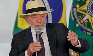 RECIPROCIDADE OU NADA Lula cobra Trump por brasileiros foragidos em Miami