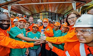 Petrobras anuncia R$ 9 bi em Minas Gerais, Lula celebra retomada da Regap e geração de 36 mil empregos