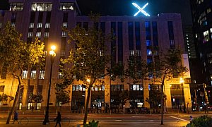 Polícia da França invade escritórios do X e intima Elon Musk por pornografia infantil