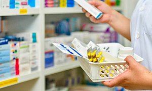 Lula sanciona lei e libera venda de medicamentos em supermercados