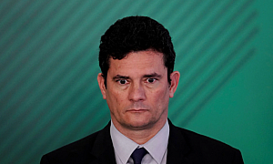 STF dá prazo de cinco dias para Moro responder a ação de calúnia movida por Gilmar Mendes