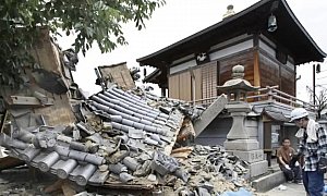 Ondas de 5 metros e destruição: Japão sofre com forte terremoto e tsunami