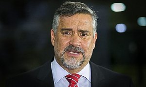 Paulo Pimenta defende CPI para desmascarar elos entre o Centrão e o Banco Master
