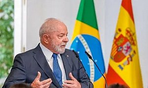 Lula leva luta pelo fim da escala 6x1 à Espanha e detona desigualdade nos ganhos