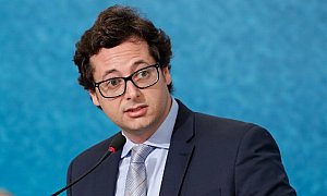 Ex-secretário de Bolsonaro, Fabio Wajngarten, recebe fortuna do Banco Master e sai em defesa de banqueiro