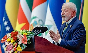 "Não somos mais colônias", Lula defende soberania de América Latina e África em fórum histórico na Colômbia
