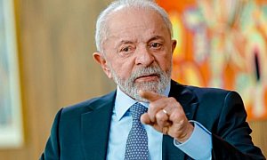 Lula garante devolução de R$ 2,9 bilhões a mais de 4 milhões de aposentados do INSS