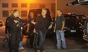 O retorno do bicheiro: Cachoeira é preso pela PF e incendeia os bastidores de Tarcísio e Flávio