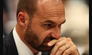 Com julgamento marcado, STF  já tem maioria de votos para condenar Eduardo Bolsonaro 