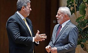 Lula realiza encontro estratégico com Lira visando apaziguar tensões políticas