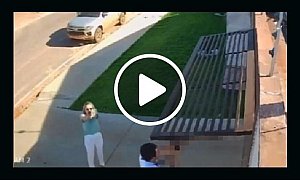 Horror:  Mãe e filho filmados após duplo homicídio, apontam armas e sorriem